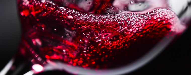 Drink More Wine! 10 Amazing Ways Red Wine Improves Your Wellness