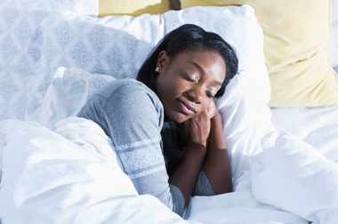 7 Sleep Habits Stopping You From Losing Weight
